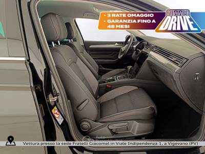 Volkswagen Passat alltrack 2.0 tdi 4motion 200cv dsg Nero usata Vigevano