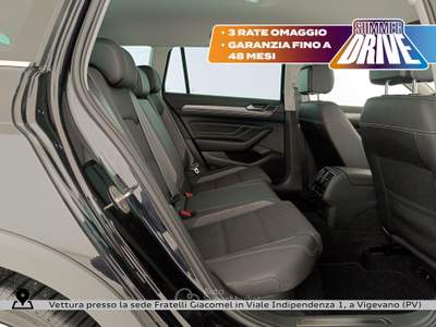 Volkswagen Passat alltrack 2.0 tdi 4motion 200cv dsg Nero usata Vigevano
