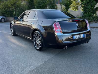 Lancia Thema Vettura unico proprietario, tagliandi certificati, doppie chiavi usata Follonica