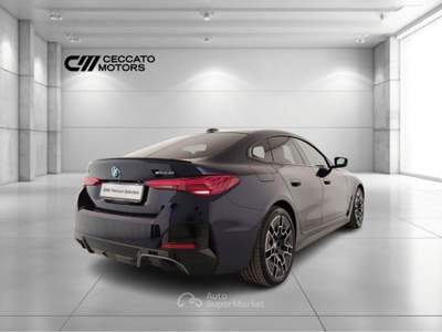 BMW i4 M Sport Pro xDrive40 Blu/Azzurro usata Padova