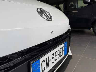 MG3  -  1.5 hybrid+ luxury Bianco usata Torino