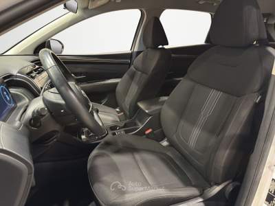 Hyundai Tucson  1.6 t-gdi 48v xtech 2wd imt Bianco usata Firenze
