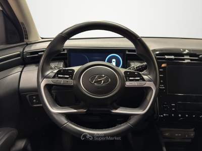 Hyundai Tucson  1.6 t-gdi 48v xtech 2wd imt Bianco usata Firenze
