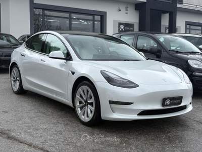 Tesla Model 3 Model 3 Long Range Dual Motor AWD Bianco usata Agnone