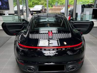 Porsche 911 911 Coupe 3.0 Carrera 385cv Nero usata Roma