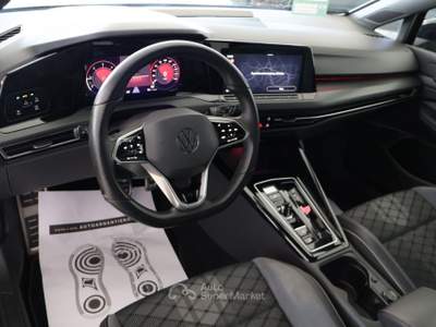 Volkswagen Golf 2.0 tdi R-Line 150cv dsg Nero usata Ceglie Messapica