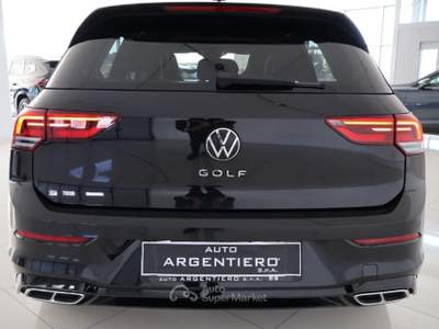 Volkswagen Golf 2.0 tdi R-Line 150cv dsg Nero usata Ceglie Messapica