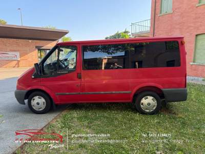 Ford Transit/Tourneo 
         Rosso usata Treviso