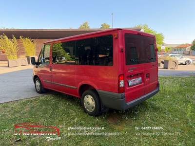 Ford Transit/Tourneo 
         Rosso usata Treviso