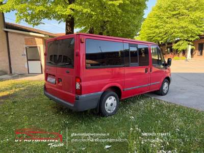 Ford Transit/Tourneo 
         Rosso usata Treviso