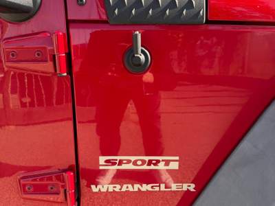 Jeep Wrangler Wrangler 3p 2.8 crd Sport auto dpf Rosso usata Fiumicino