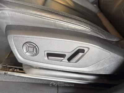 Audi Q3 40 2.0 tdi Business Advanced quattro 200cv s-tronic Grigio usata Genova