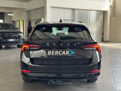 Skoda Octavia 2.0 tdi evo Executive 150cv dsg Nero usata Verona
