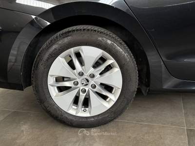 Skoda Octavia 2.0 tdi evo Executive 150cv dsg Nero usata Verona