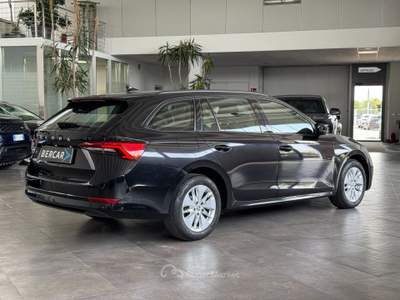 Skoda Octavia 2.0 tdi evo Executive 150cv dsg Nero usata Verona