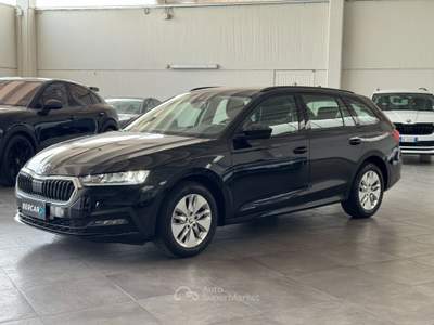 Skoda Octavia 2.0 tdi evo Executive 150cv dsg Nero usata Verona