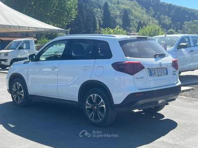 Suzuki Vitara 1.5 140V Hybrid A/T 4WD AllGrip Starview Bianco usata Massarosa