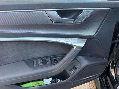 Audi RS 6 Gancio traino Tetto Gommata Tagliandata Nero usata Genova