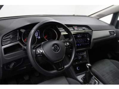 Volkswagen Touran 2.0 TDI 115 CV SCR Business BlueMotion Technology Blu/Azzurro usata Castelnuovo Rangone