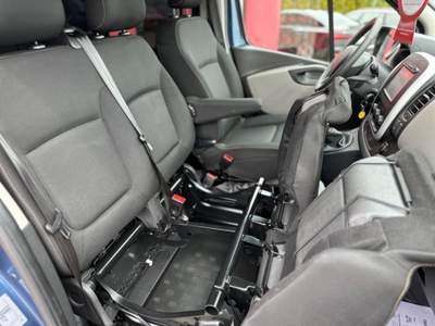 Renault Trafic T27 1.6 dCi 120CV S&S Expression Blu/Azzurro usata Castelnuovo Rangone