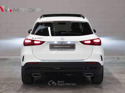 Mercedes-Benz GLA d Premium AMG | UFFICIALE ITALIANA | TETTO | MULTIBEAM | Bianco usata Brescia