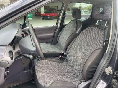 Mercedes-Benz Classe A Classe A - W/V 168 Elegance Nero usata Ravenna