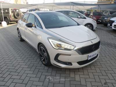 DS Automobiles DS 5 DS5 2.0 bluehdi GT line Bianco usata Treviglio