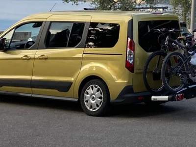 Ford Tourneo Connect 7 1.6 Trend Verde usata Castelnuovo Rangone