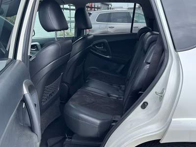 Toyota RAV4 RAV4 Crossover 2.2 D-Cat A/T 150 CV Executive Bianco usata Castelnuovo Rangone