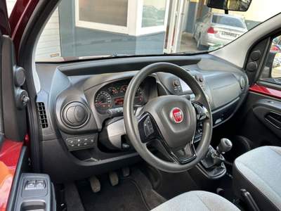 Fiat QUBO 1.4 8V 77 CV Lounge Lilla usata Castelnuovo Rangone