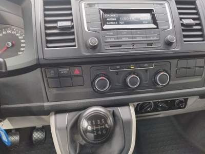Volkswagen Caravelle 2.0 TDI 150CV Trendline Rosso usata Castelnuovo Rangone