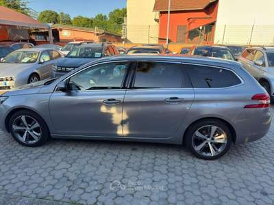 Peugeot 308 308  SW SW 1.6 bluehdi Allure s Argento usata Milano