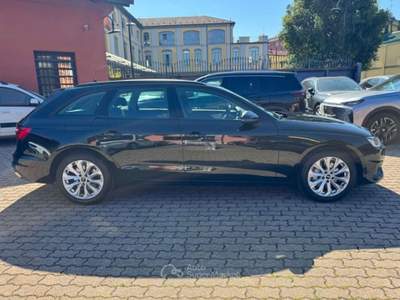 Audi A4 Avant 40 TDI S tronic BUSINESS ADVANCED Nero usata Milano