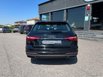 Audi A4 A4 Avant 35 TDI/163CV MHVE S tronic Business IVA DEDUCIBILE Nero usata Cerea