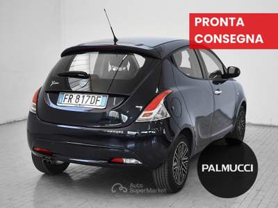 Lancia Ypsilon 1.2 69cv Gold Blu/Azzurro usata Prato