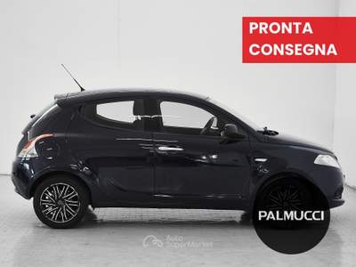 Lancia Ypsilon 1.2 69cv Gold Blu/Azzurro usata Prato