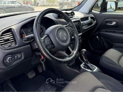 Jeep Renegade 1.6 Mjt DDCT 120CV Limited Bianco usata Sant'Anastasia