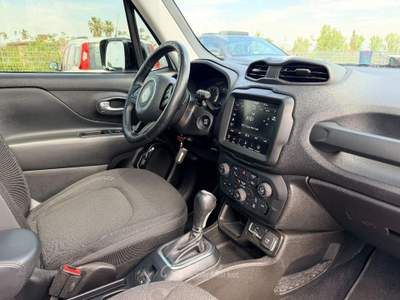 Jeep Renegade 1.6 Mjt DDCT 120CV Limited Bianco usata Sant'Anastasia