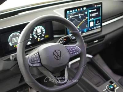 Volkswagen T-Roc 1.5 TSI ACT DSG R-Line Giallo usata Sant'Anastasia