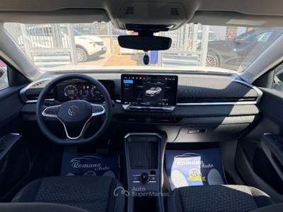 Volkswagen T-Roc 1.5 TSI ACT DSG Life Bianco usata Sant'Anastasia