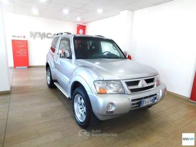 Mitsubishi Pajero 3.2 16V DI-D 3p. GLS2 Grigio usata Isola del Liri
