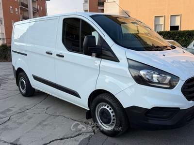 Ford Transit Custom 2.0 TDCI L1-H1 EURO 6 Bianco usata Romano di Lombardia