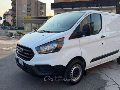 Ford Transit Custom 2.0 TDCI L1-H1 EURO 6 Bianco usata Romano di Lombardia