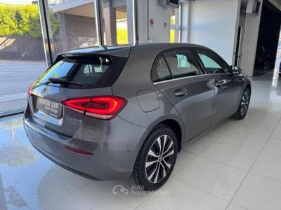 Mercedes-Benz Classe A A 250 Executive Grigio usata Ripalimosani