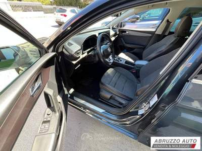 Seat Leon 1.5 TGI DSG Xcellence Grigio usata Città Sant'Angelo