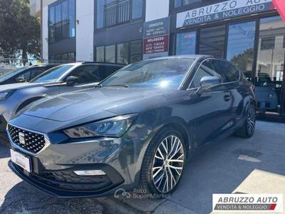 Seat Leon 1.5 TGI DSG Xcellence Grigio usata Città Sant'Angelo