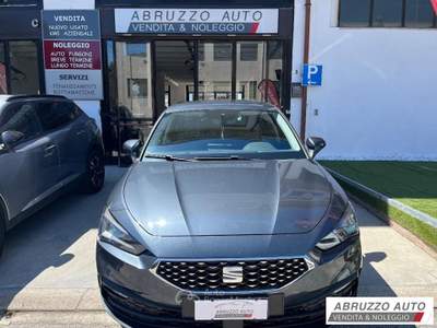 Seat Leon 1.5 TGI DSG Xcellence Grigio usata Città Sant'Angelo