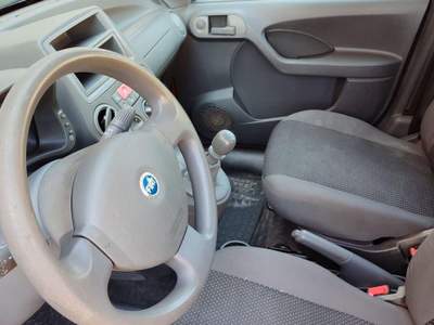Fiat Panda 1.1 Active Rosso usata Pieve a Nievole