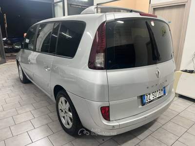 Renault Espace Espace 4ª serie Grand Espace 2.0 dCi 175CV Proactive Nav Grigio usata Somma Lombardo