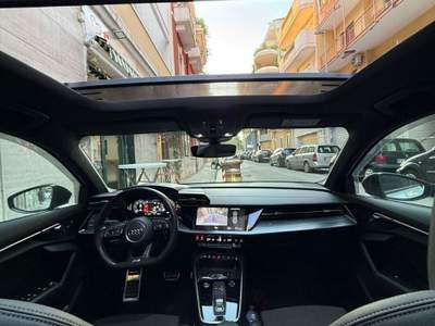 Audi A3 S tronic line edition Bianco usata Bari